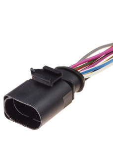 Роз'єм автомобільний з проводами 00048147 Роз'єм автомобільний з проводами 00048147
